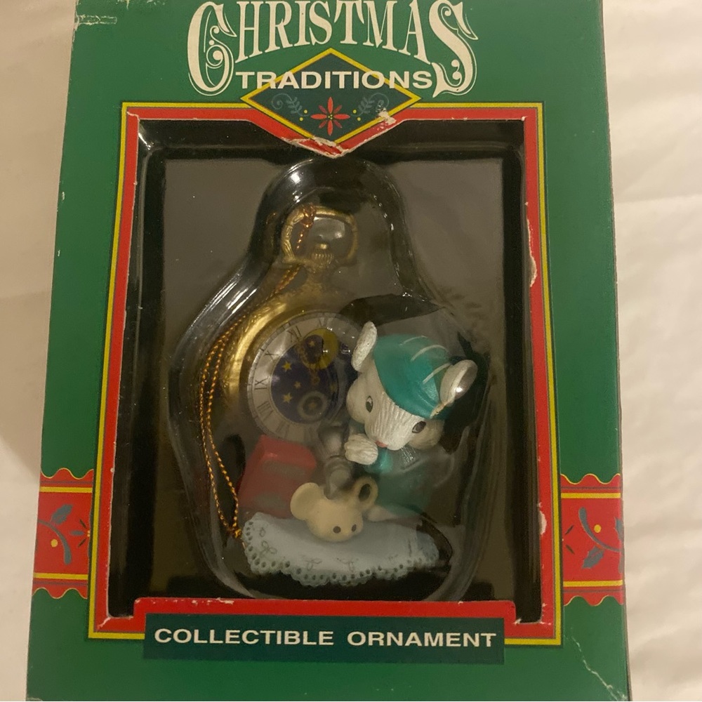 Lustre Fame 1994 Christmas Tradition Mouse Vintage Collectible Ornament